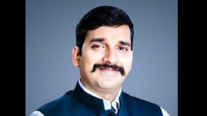 वर्दी और व्याकरण: ITBP अफसर कमलेश कमल की हिंदी सेवा की कहानी