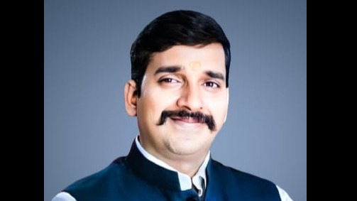 वर्दी और व्याकरण: ITBP अफसर कमलेश कमल की हिंदी सेवा की कहानी