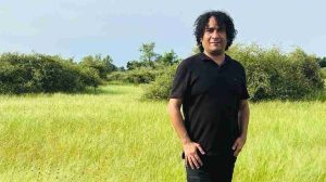 ‘ग्रीनमैन’ IRS ऑफिसर रोहित मेहरा बना चुके 700 वर्टिकल गार्डन और 560 शहरी जंगल